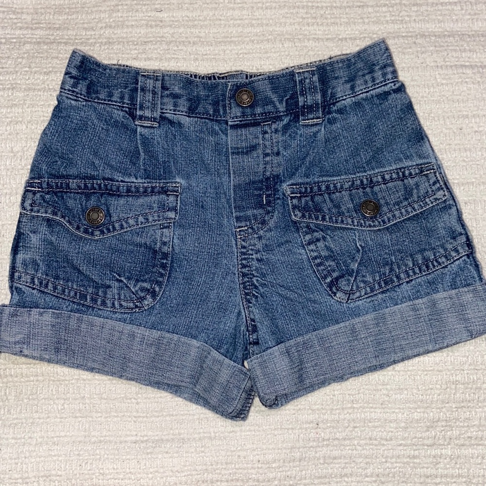 ♥️Carter’s Size 5 Denim Shorts